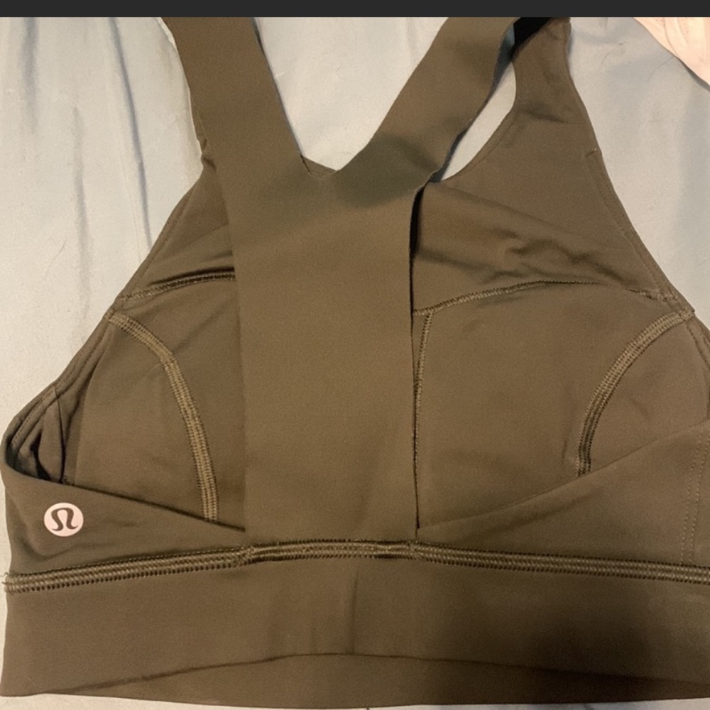 army green lululemon sports bra